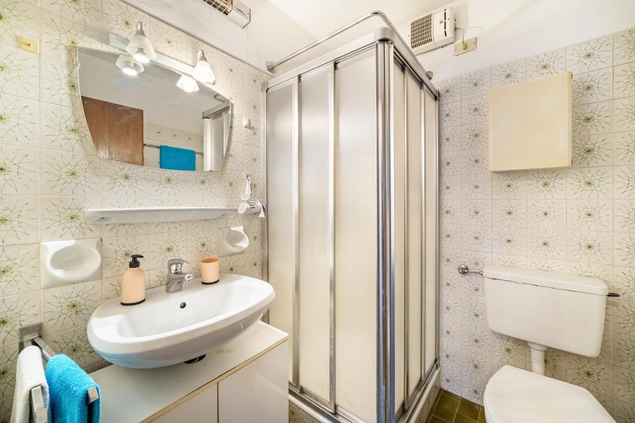 Apartement Joerg Lana Eksteriør billede